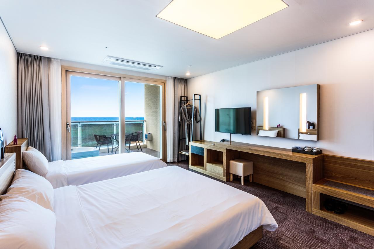 Sea Stay Hotel Jeju Exteriör bild